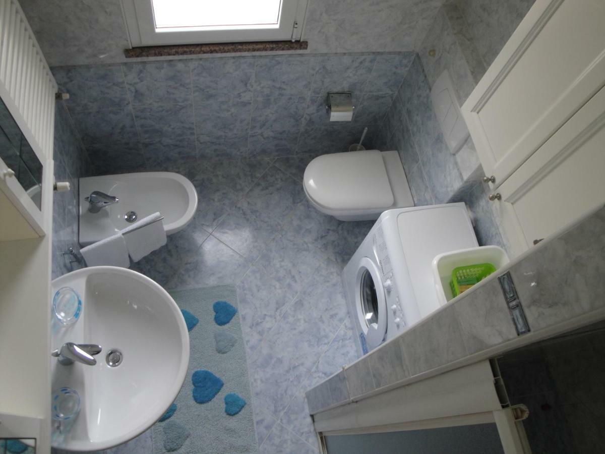 Aloe Beach Apartments, Ombrellone, Parcheggio E Uso Di Biciclette Gratis 리미니 외부 사진